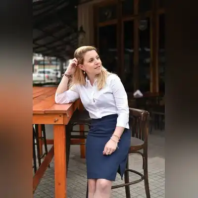 周雨彤